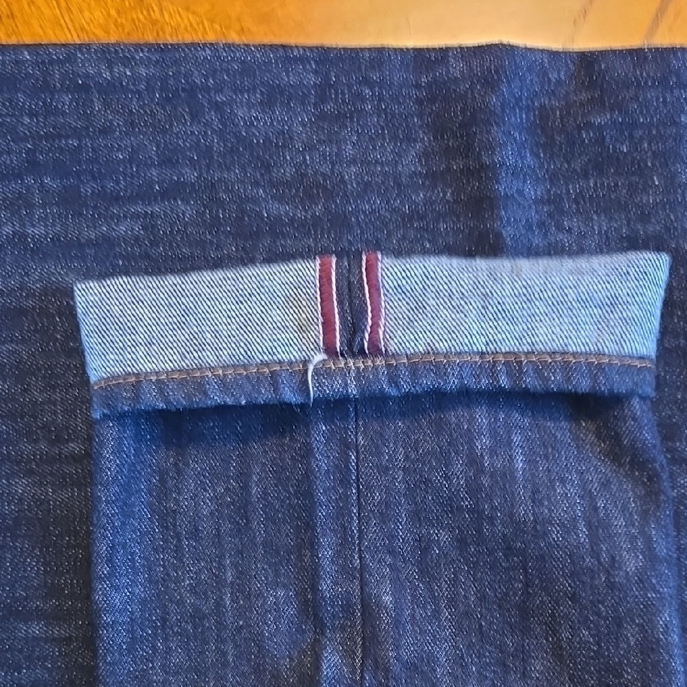 RODA Men's Dark Wash Blue Jeans. - Picture 4 of 13